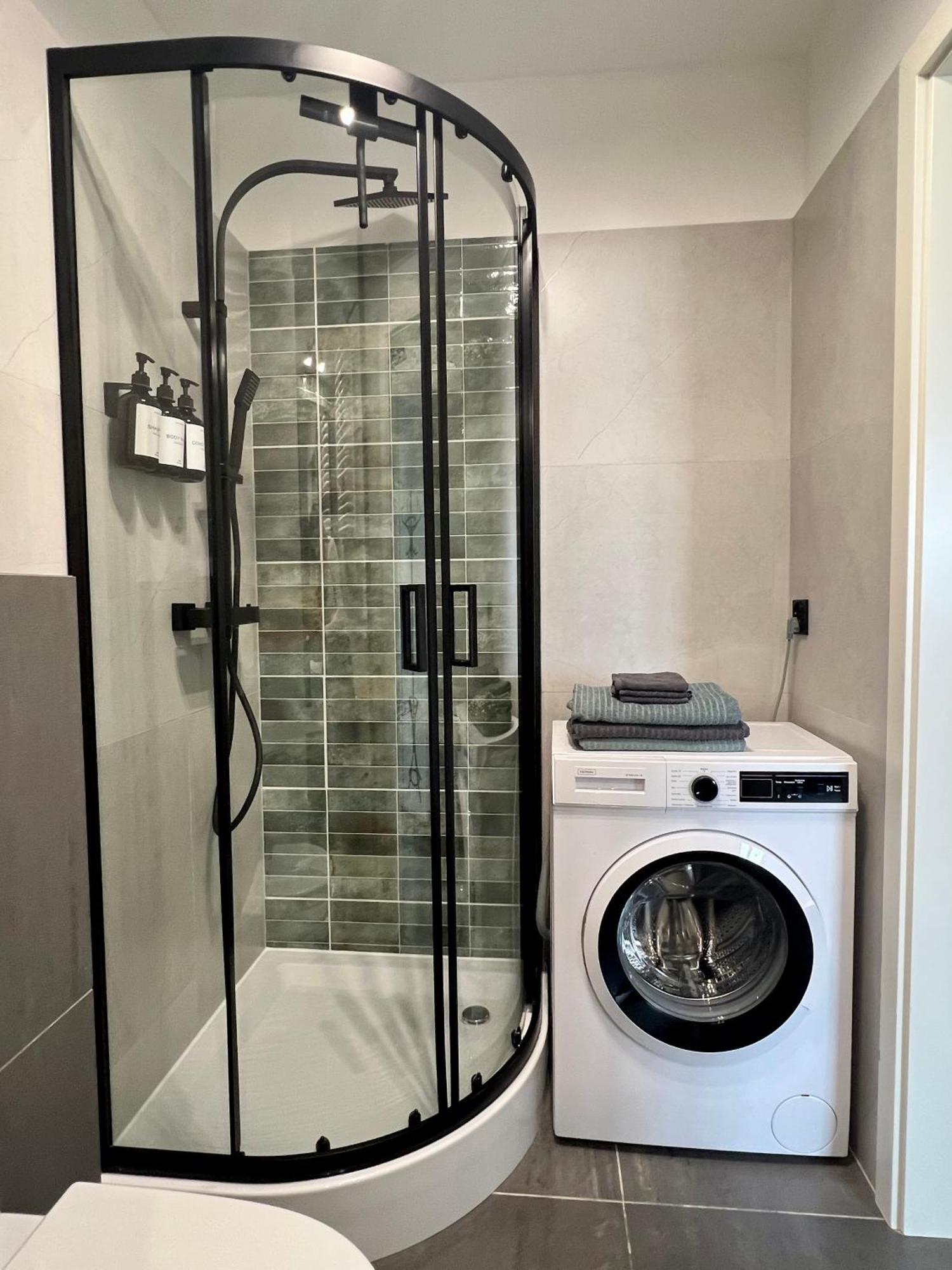 Apartament Przytulny 5 - Las, Self Check In, Dworzec Pkp Rzeszow Ngoại thất bức ảnh
